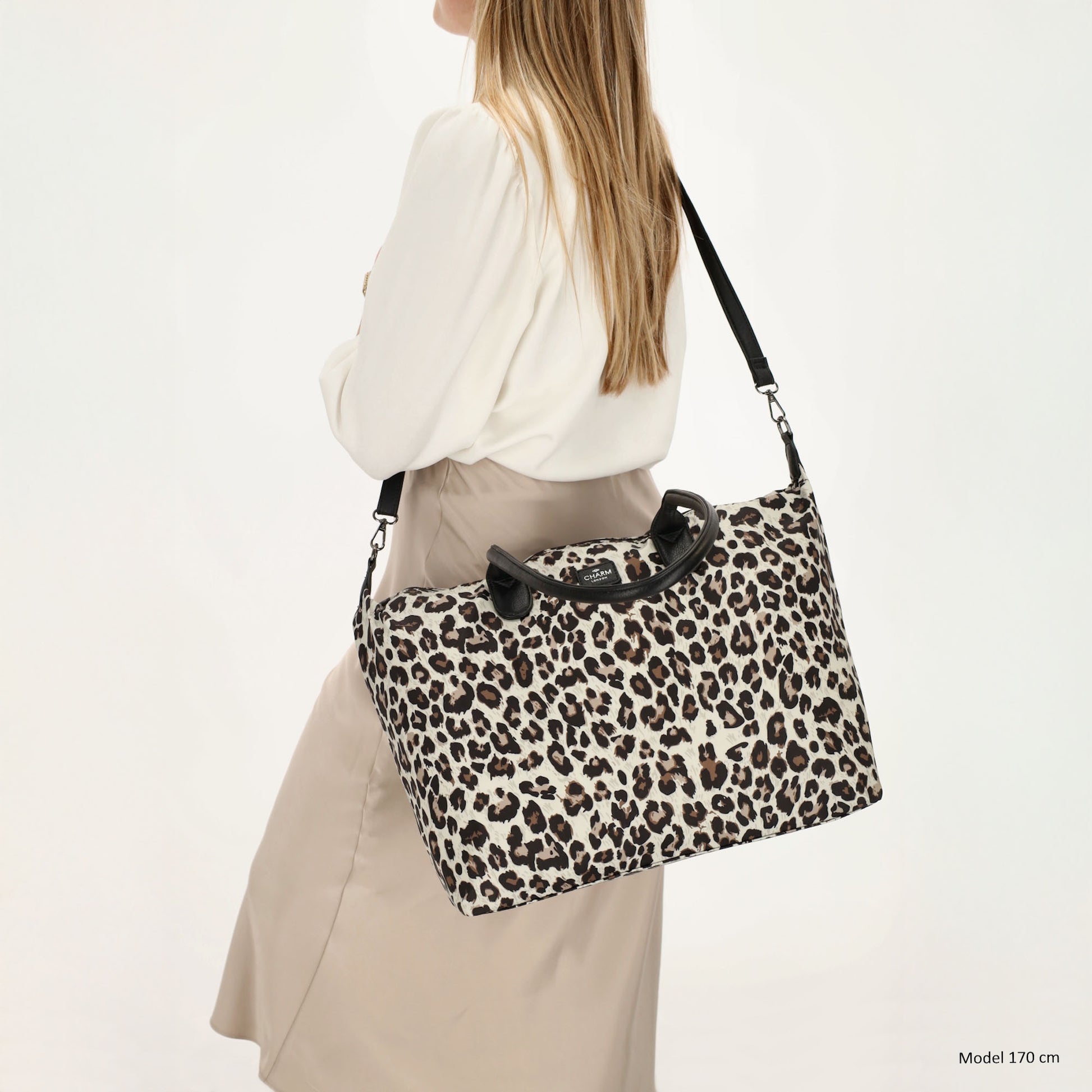Shopper 51x33cm Leo-Optik aus Nylon|Polyester - leder-accessoires.com