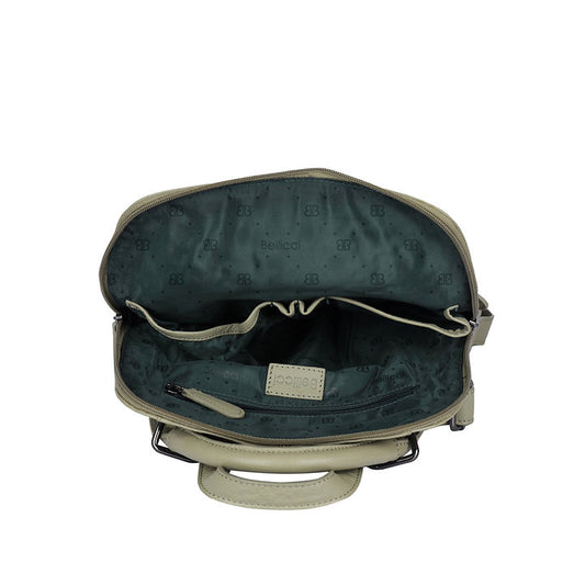 Lederrucksack 25 x 30cm in Mint mit Reißverschluss und Vortasche