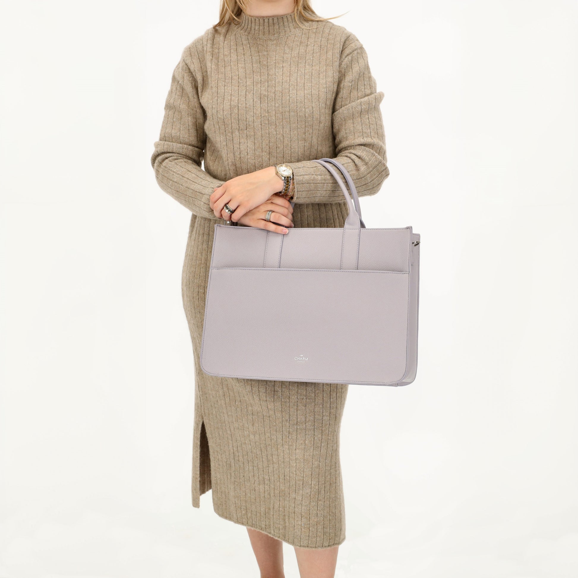 Shopper 40x29,5cm in Flieder mit Reißverschluss und Kurzgriff - leder-accessoires.com