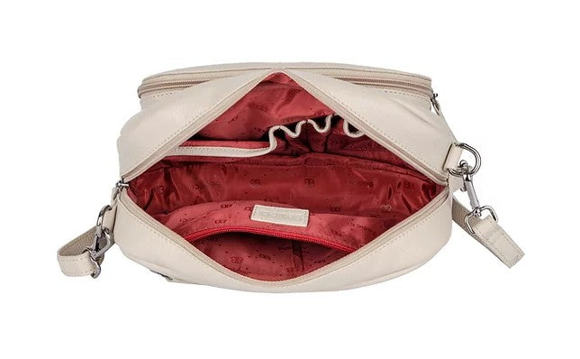 Umhängetasche aus Leder in Beige mit Reißverschluss und Vortasche
