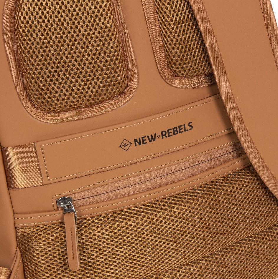 Rucksack 11L in Cognac mit Vortasche