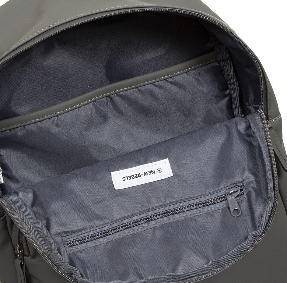 Rucksack 11L in Grau mit Vortasche