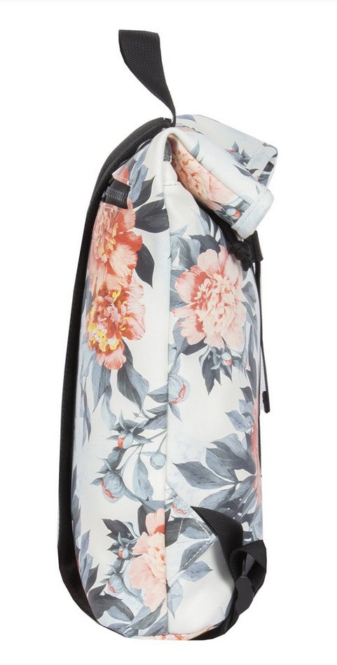 Rolltoprucksack Mini mit Blumenmuster in Weiß