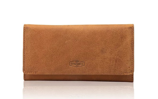 Langbörse aus Leder in Cognac mit Überschlag und extra viel Kartenfächer - leder-accessoires.com