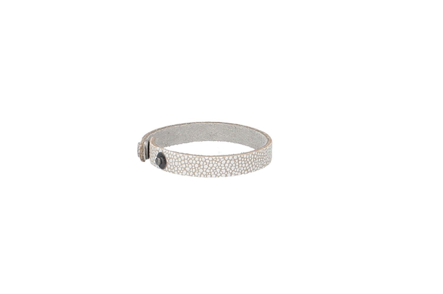 Armband Rochenoptik in Beige aus Leder - leder-accessoires.com