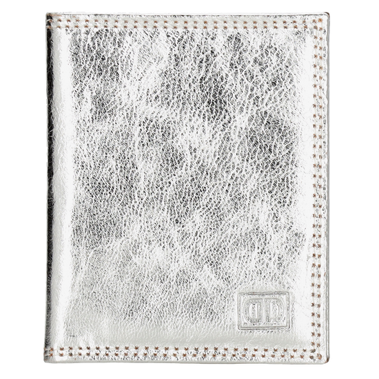 Kartenetui 8x10cm aus Leder in Silber-Metallic - leder-accessoires.com