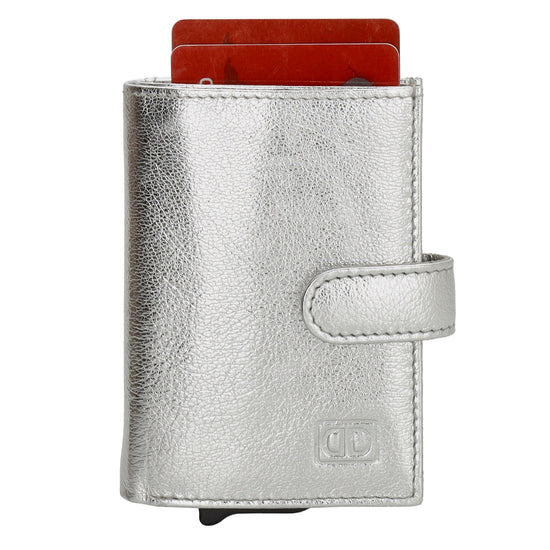 Kartenetui| Safty Wallet 7x10cm in Silber mit Druckknopf - leder-accessoires.com