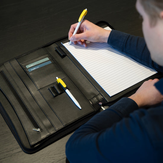 Dokumentenmappe|Organizer 27 x 35cm in Schwarz aus Leder - leder-accessoires.com