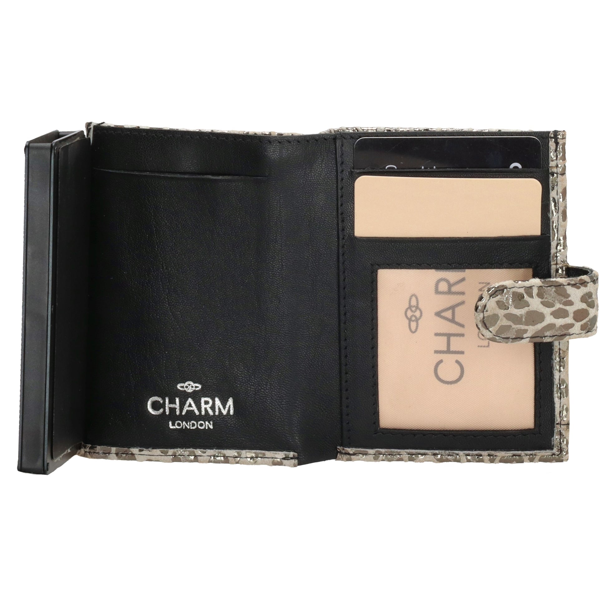 Kartenetui| Safty Wallet 7x10cm in Leo-Optik Weiß-Metallic mit Druckknopf - leder-accessoires.com