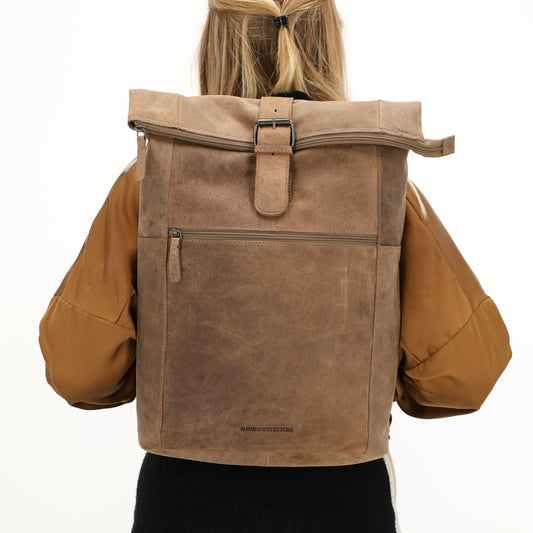 Rucksack|Rolltop 41 x 36cm in Beige aus Leder