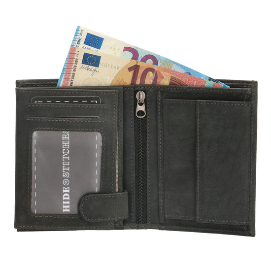 Geldbörse Hochformat 12 x 9cm mit Riegel in Schwarz aus Leder - leder-accessoires.com