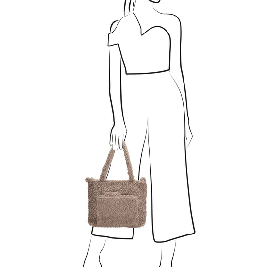 Teddyshopper 29 x 25cm in Taupe mit Vortasche und Reißverschluss - leder-accessoires.com
