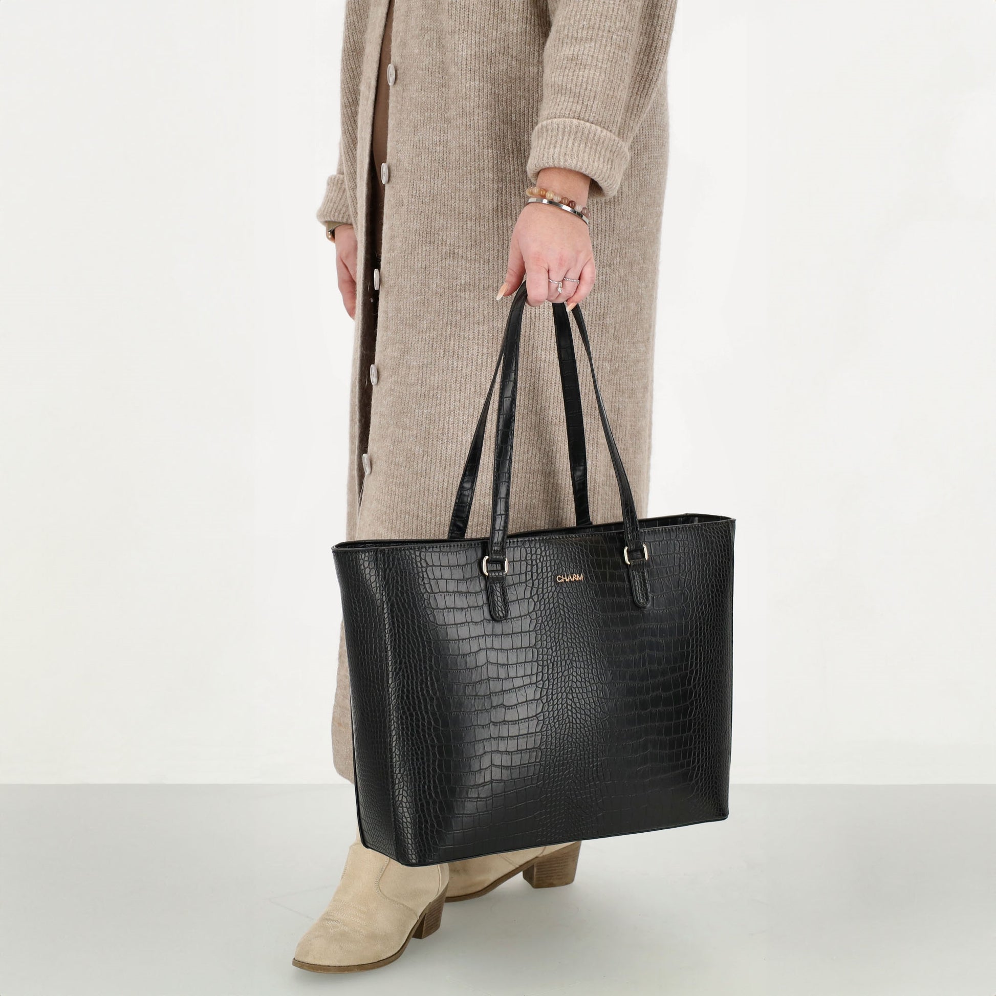 Shopper aus Kunstleder in Schwarz 45,5x31,5cm mit Kroko-Optik