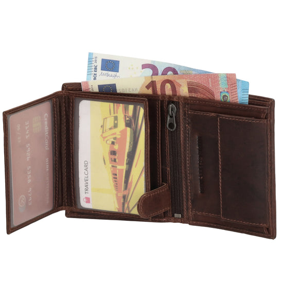 Geldbörse Hochformat 8 x 10,5cm in Braun aus Leder mit Riegel innen - leder-accessoires.com