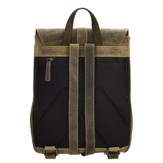 Rucksack 25,5x 23,5cm in Oliv mit Überschlag und Magnetverschluss aus Leder - leder-accessoires.com