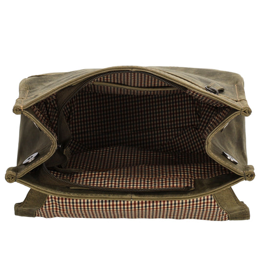 Rucksack 25,5x 23,5cm in Oliv mit Überschlag und Magnetverschluss aus Leder