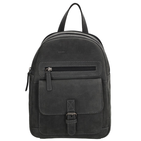 Lederrucksack 20,5 x 28,5cm in Schwarz mit Reißverschluss und Vortasche - leder-accessoires.com