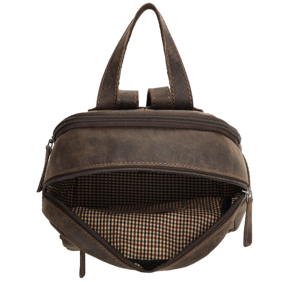 Lederrucksack 20,5 x 28,5cm in Dunkelbraun mit Reißverschluss und Vortasche - leder-accessoires.com