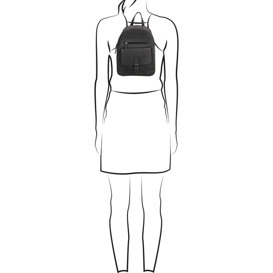 Lederrucksack 20,5 x 28,5cm in Dunkelbraun mit Reißverschluss und Vortasche - leder-accessoires.com
