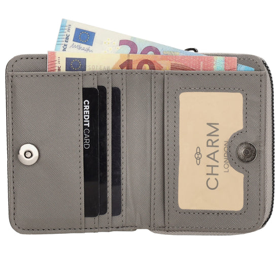 Damenbörse 12x9cm im Querformat in Silber-Metallic mit Druckknopf - leder-accessoires.com