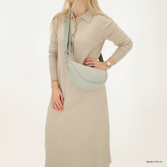 Mint Bodybag 39x18 cm – Gepolsterte Trendtasche - leder-accessoires.com