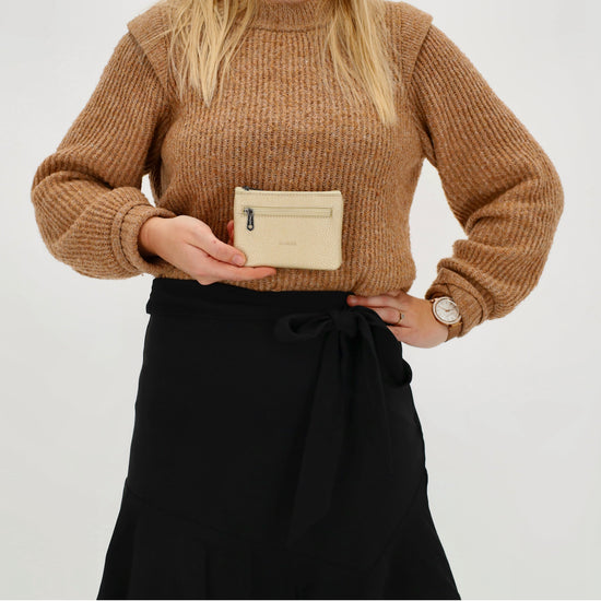 Schlüsseletui 12,5x9cm in Gold-Metallic mit Reißverschluss - leder-accessoires.com