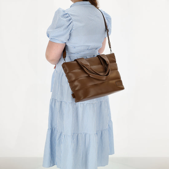 Shopper gesteppt 34x28cm in Braun aus Kunstleder - leder-accessoires.com