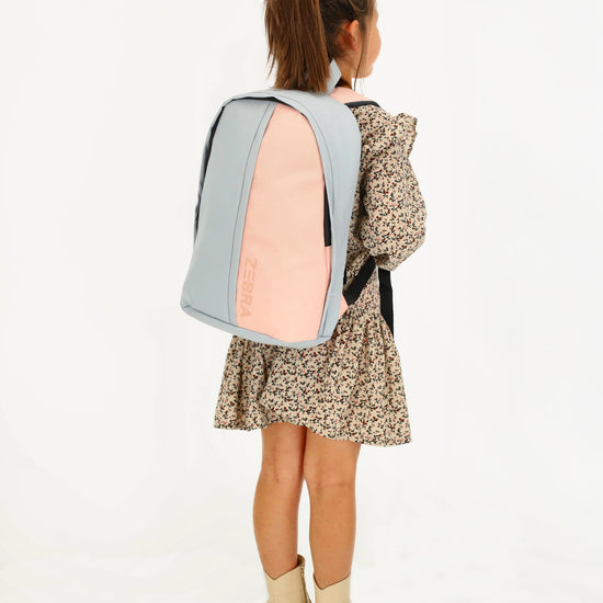 Kinderrucksack 28x39cm mit Laptopfach in Grau| Rosé - leder-accessoires.com