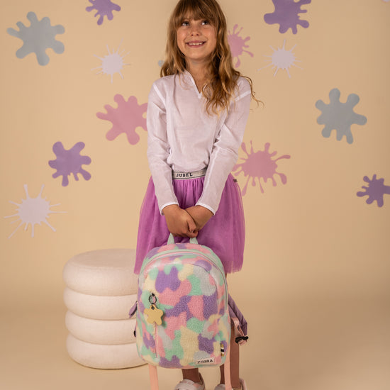 Kinderrucksack 25x35cm mit Kuhmuster-Fell in Multicolor - leder-accessoires.com