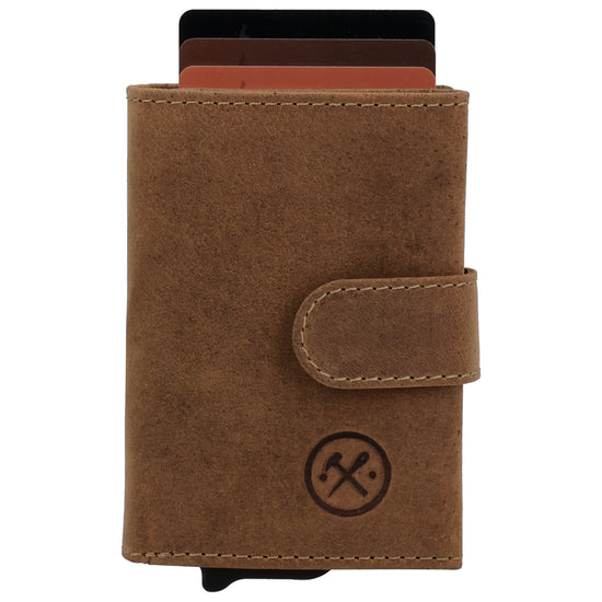 Kartenetui| Safty Wallet 7,5x10cm in Braun mit Riegel und Druckknopf - leder-accessoires.com