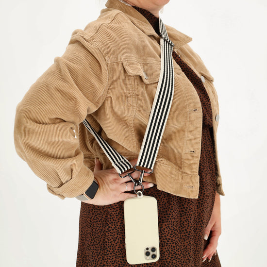 Taschenriemen|Wechselriemen 140cm in Schwarz|Weiß gestreift mit Karabiner - leder-accessoires.com