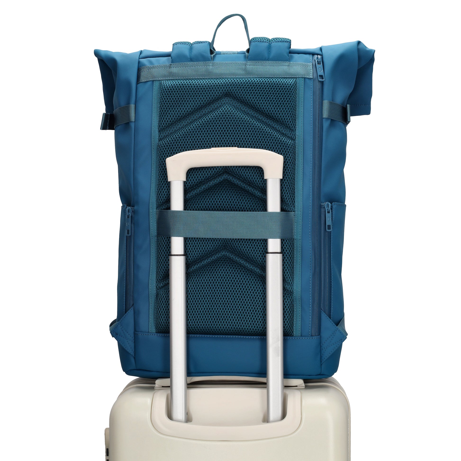 Rolltop-Rucksack 48x28cm in Jeansblau mit Umschlag und Reißverschluss - leder-accessoires.com