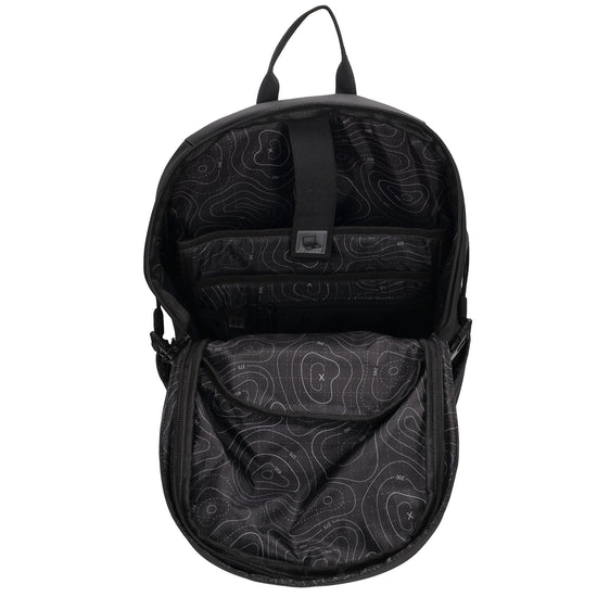 Rucksack 47x30cm in Schwarz mit Brustgurt und Aufsteckfunktion - leder-accessoires.com