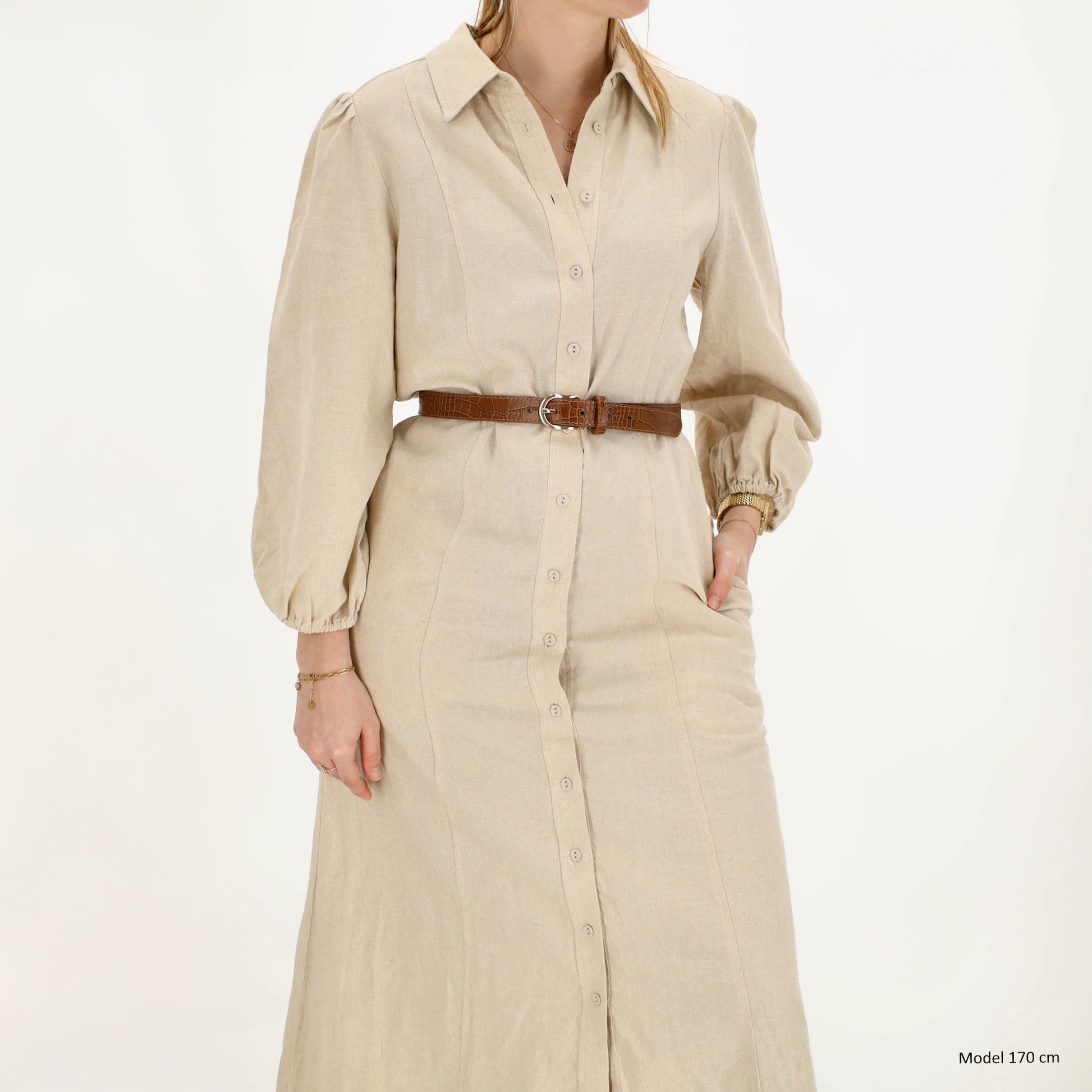 Cognacfarbener Ledergürtel mit Kroko-Prägung – 2,5cm Breit, Gold-Ovale Schließe - leder-accessoires.com