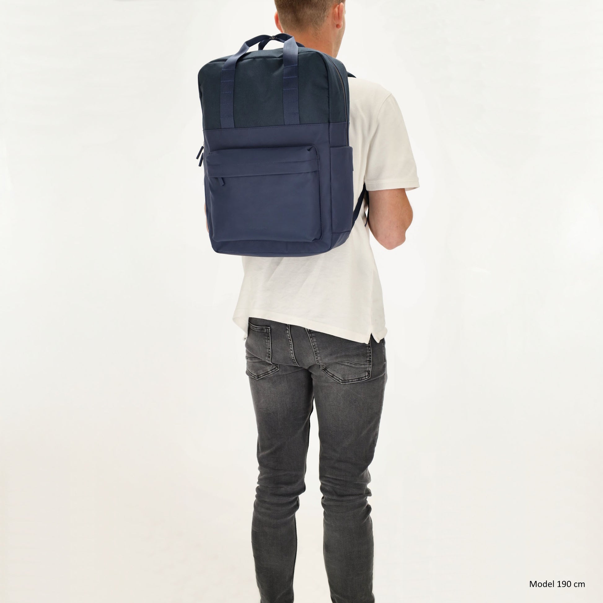 Rucksack 31 x 44 x 12cm in Blau|Marine aus Nylon|Polyester - leder-accessoires.com
