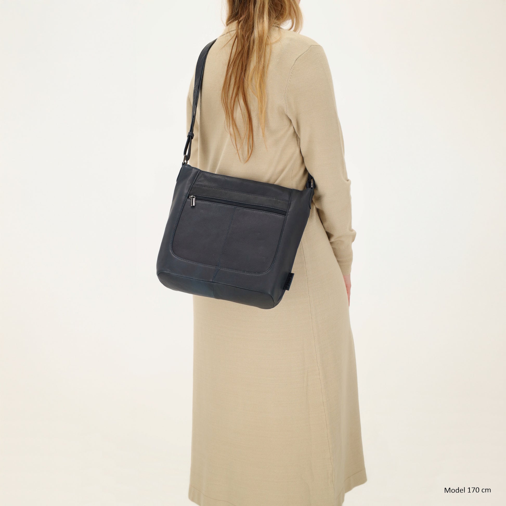 Schultertasche 28x32cm in Blau|Marine mit Reißverschluss - leder-accessoires.com