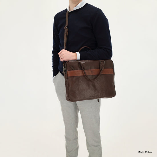 Business-| Laptoptasche 39x30x8cm in Braun mit Reißverschluss - leder-accessoires.com