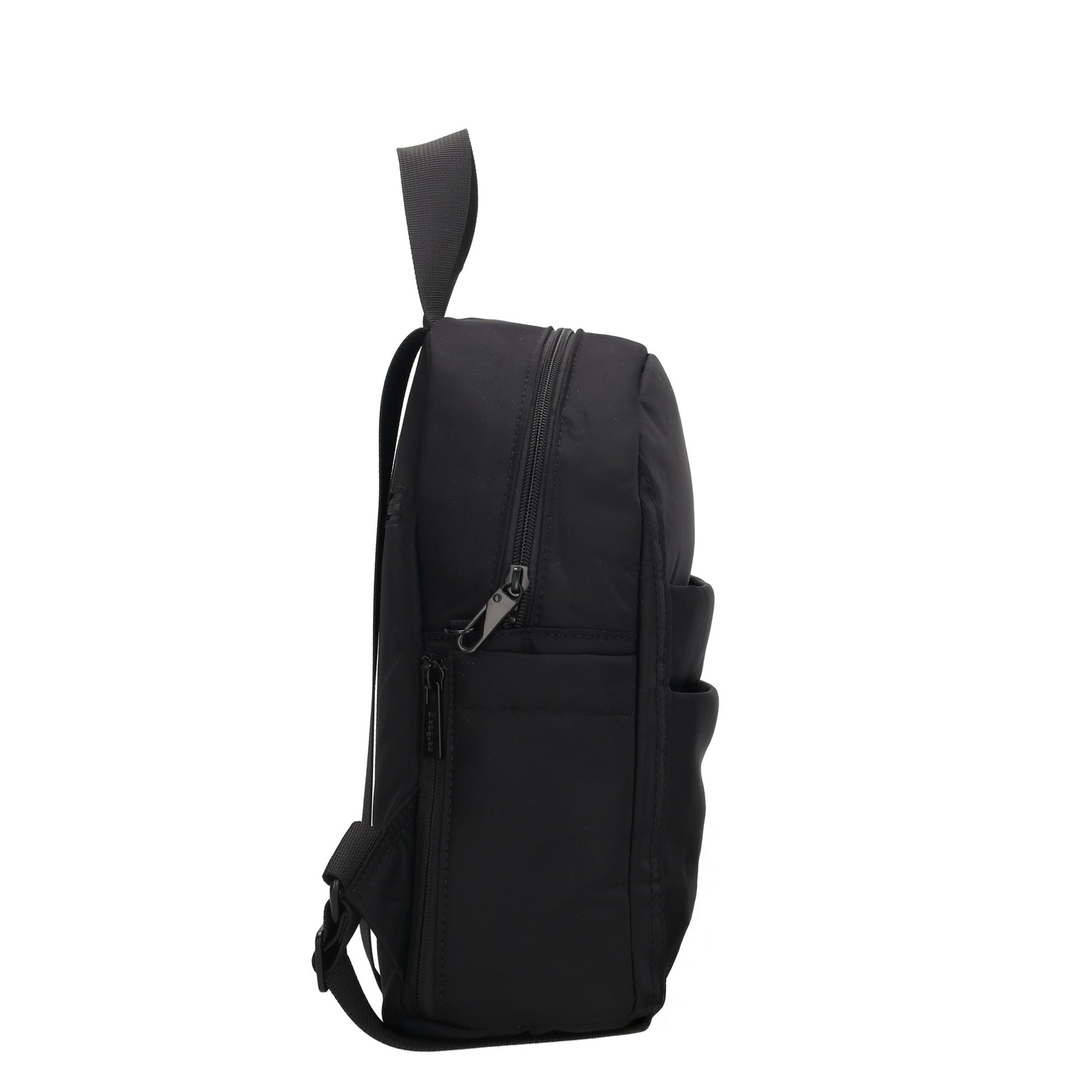 Cityrucksack 29x23cm in Schwarz mit Reißverschluss - leder-accessoires.com