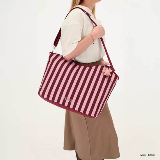 Shopper | Strandtasche 51x32cm Pink gestreift mit Reißverschluss - leder-accessoires.com
