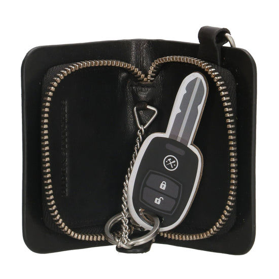 Schlüsseletui 7,5x9cm in Schwarz aus Leder mit Karabiner - leder-accessoires.com