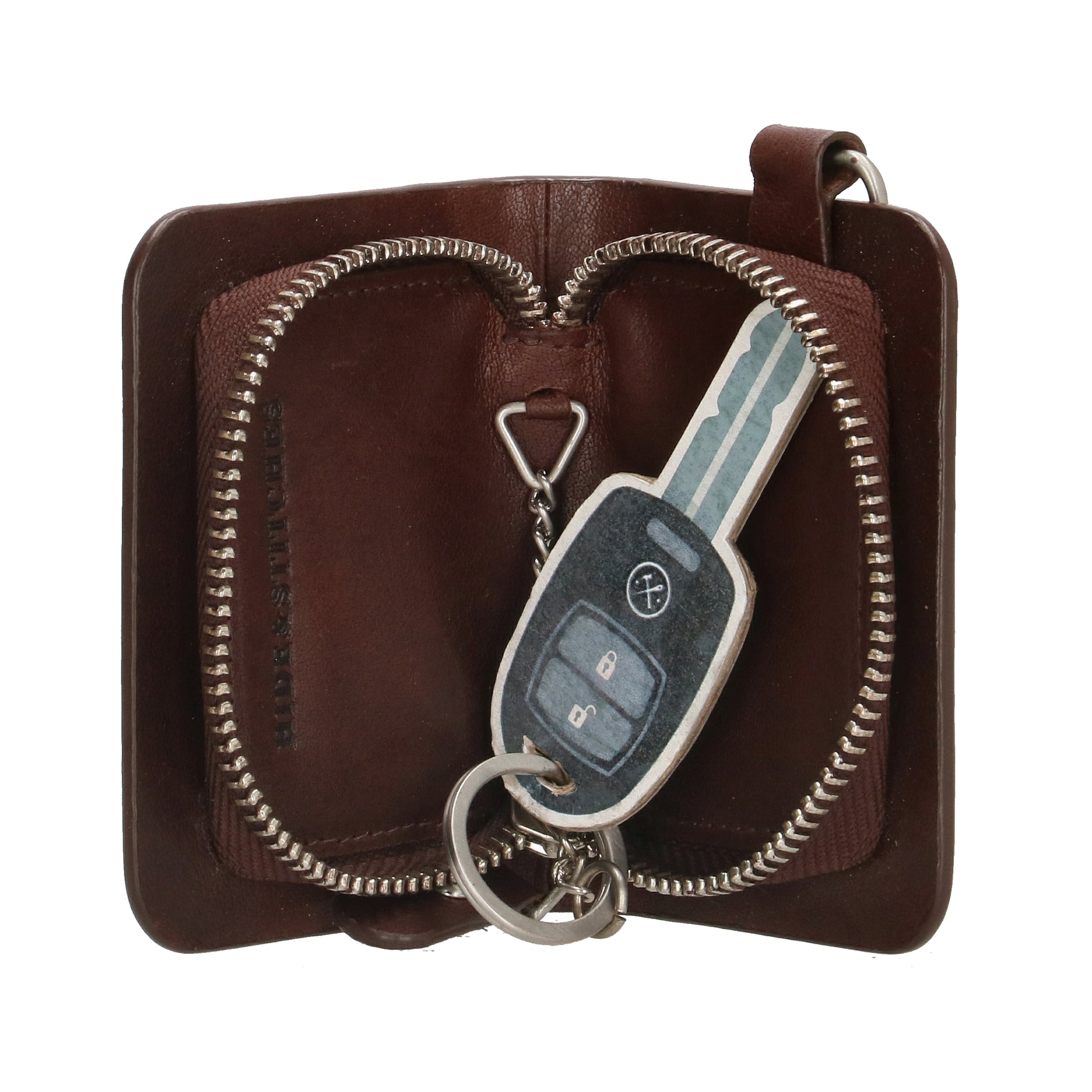 Schlüsseletui 7,5x9cm in Braun aus Leder mit Karabiner - leder-accessoires.com