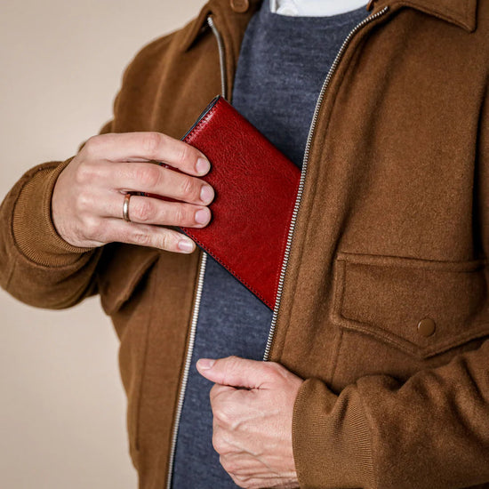 Lederbörse 20,5x10cm in Rot mit Kartenfächer aus Leder - leder-accessoires.com