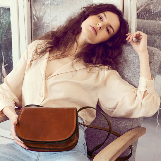 Satteltasche|Crossover 25 x 18cm in Cognac aus Leder - leder-accessoires.com