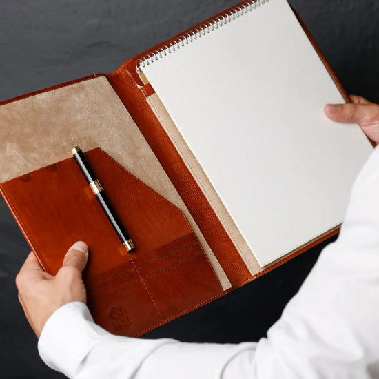 Schreibmappe-| Organizer A4 in Cognac - leder-accessoires.com