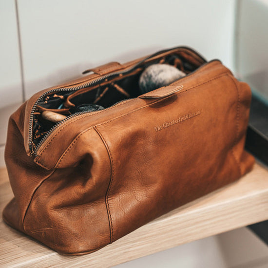 Kulturtasche | Mausefalle 28x14cm in Cognac aus Leder - leder-accessoires.com