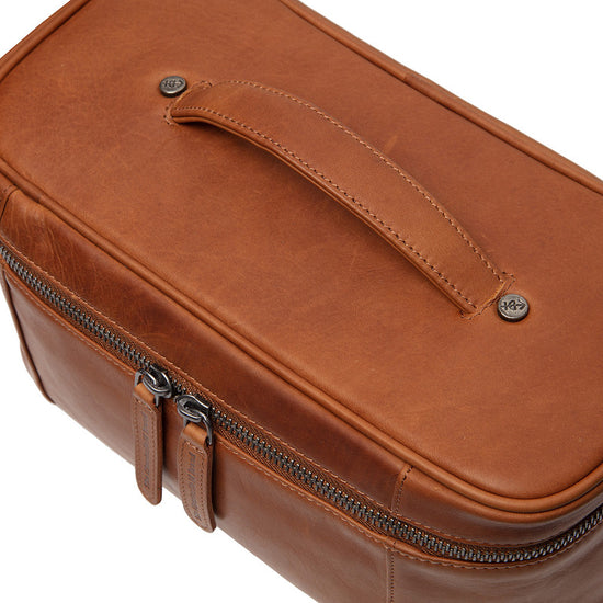 Kultur-| Kosmetiktasche 29x13x16cm in Cognac aus Leder - leder-accessoires.com