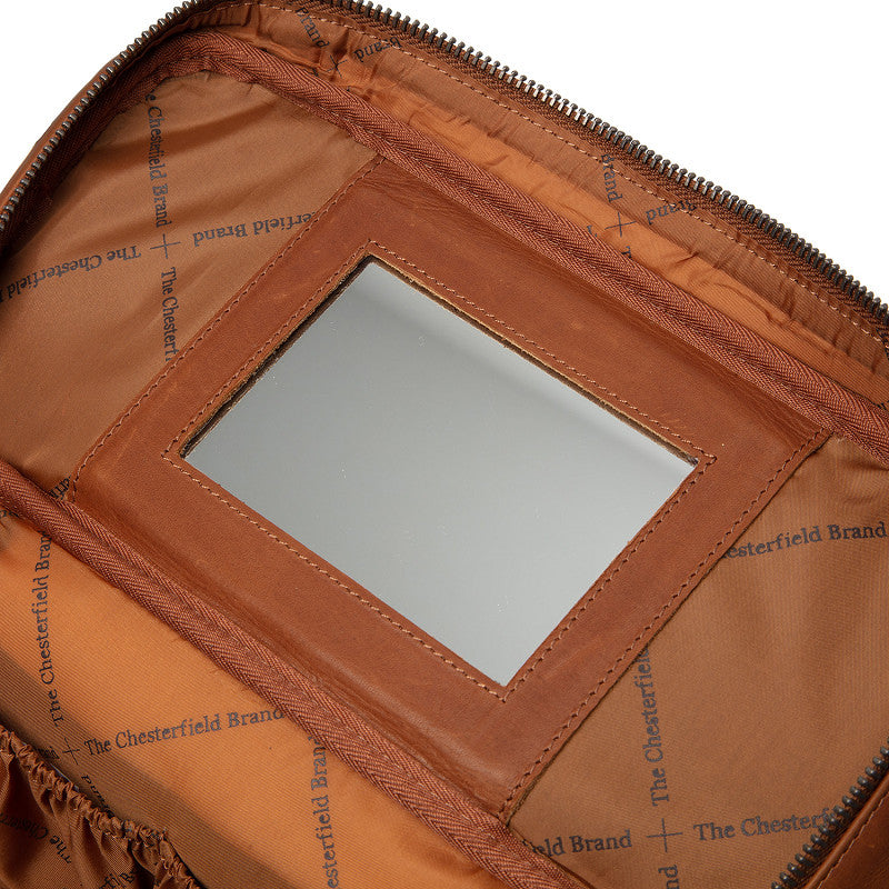 Kultur-| Kosmetiktasche 29x13x16cm in Cognac aus Leder - leder-accessoires.com