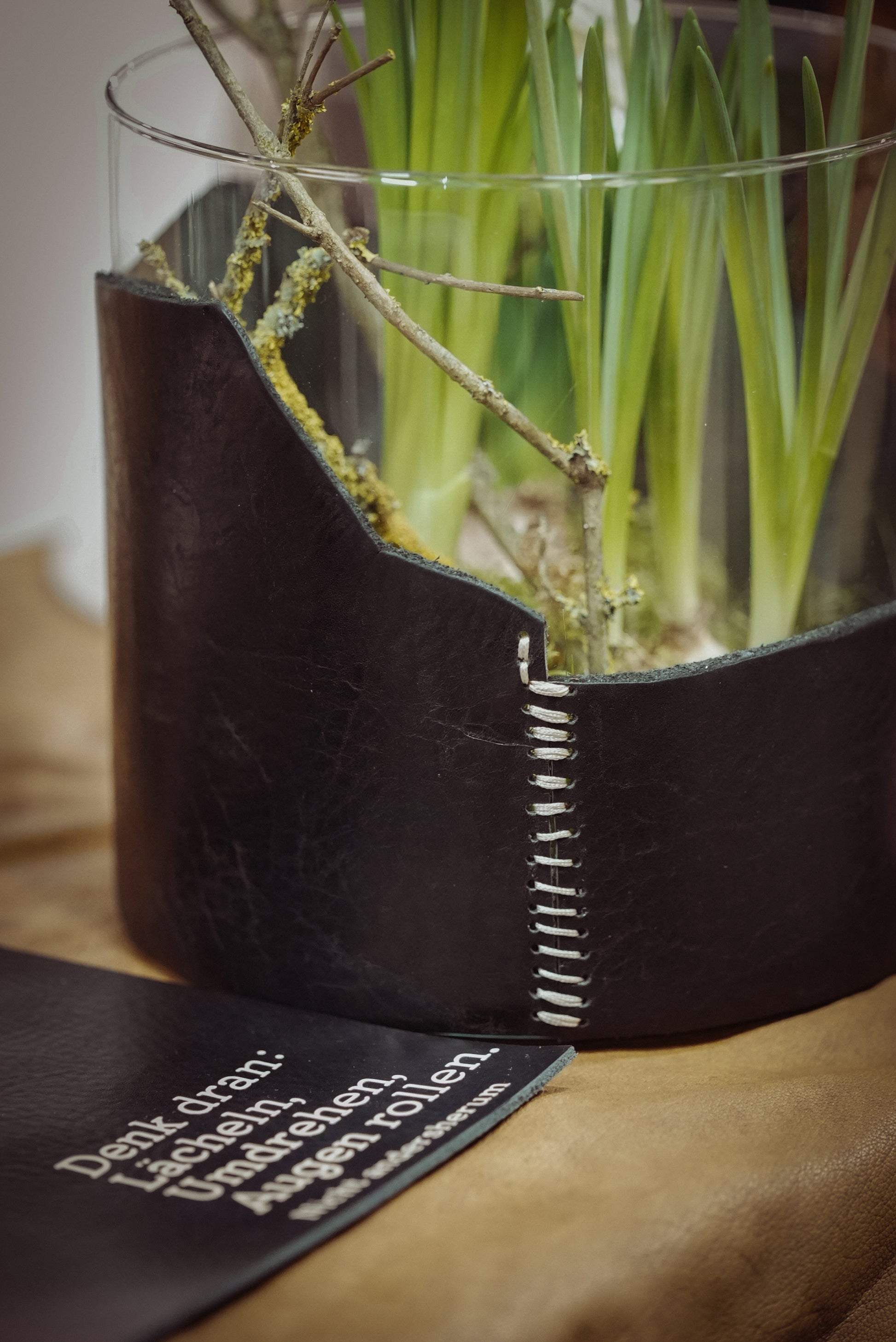 GLAS TRIFFT LEDER – Dein Design-Workshop │ 21. MÄRZ 2026 - leder-accessoires.com