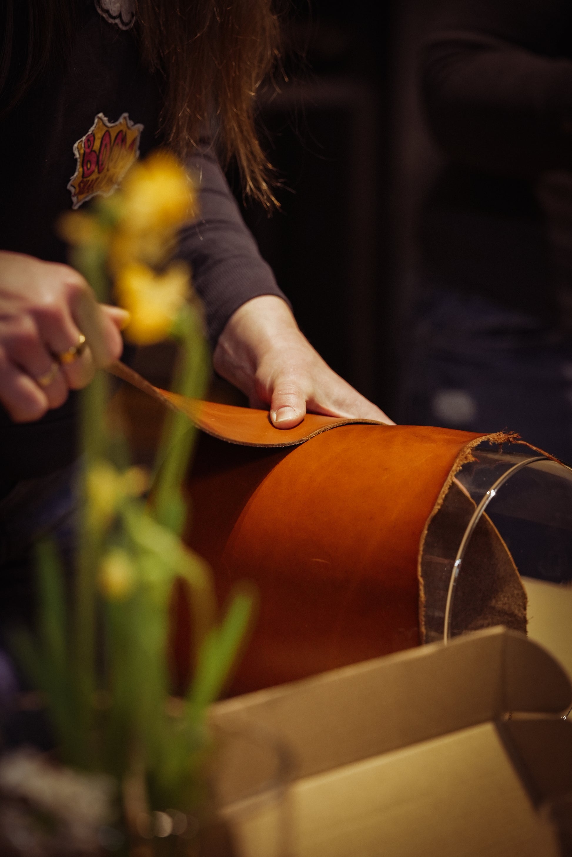 GLAS TRIFFT LEDER – Dein Design-Workshop │ 21. MÄRZ 2026 - leder-accessoires.com
