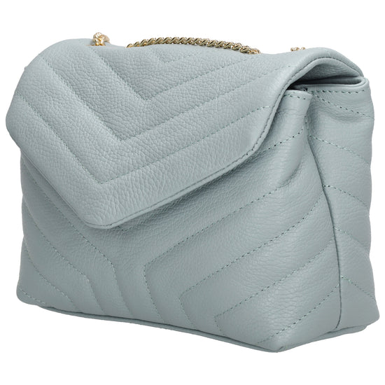 Schultertasche 25x15cm in Hellblau mit gestepptem Leder und Kettenriemen Gold - leder-accessoires.com